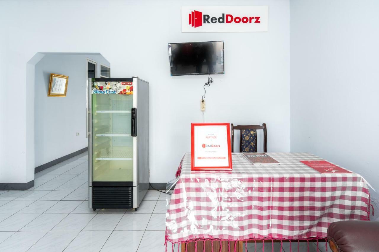 Reddoorz Syariah Near Rsud Cimacan Bogor Kültér fotó